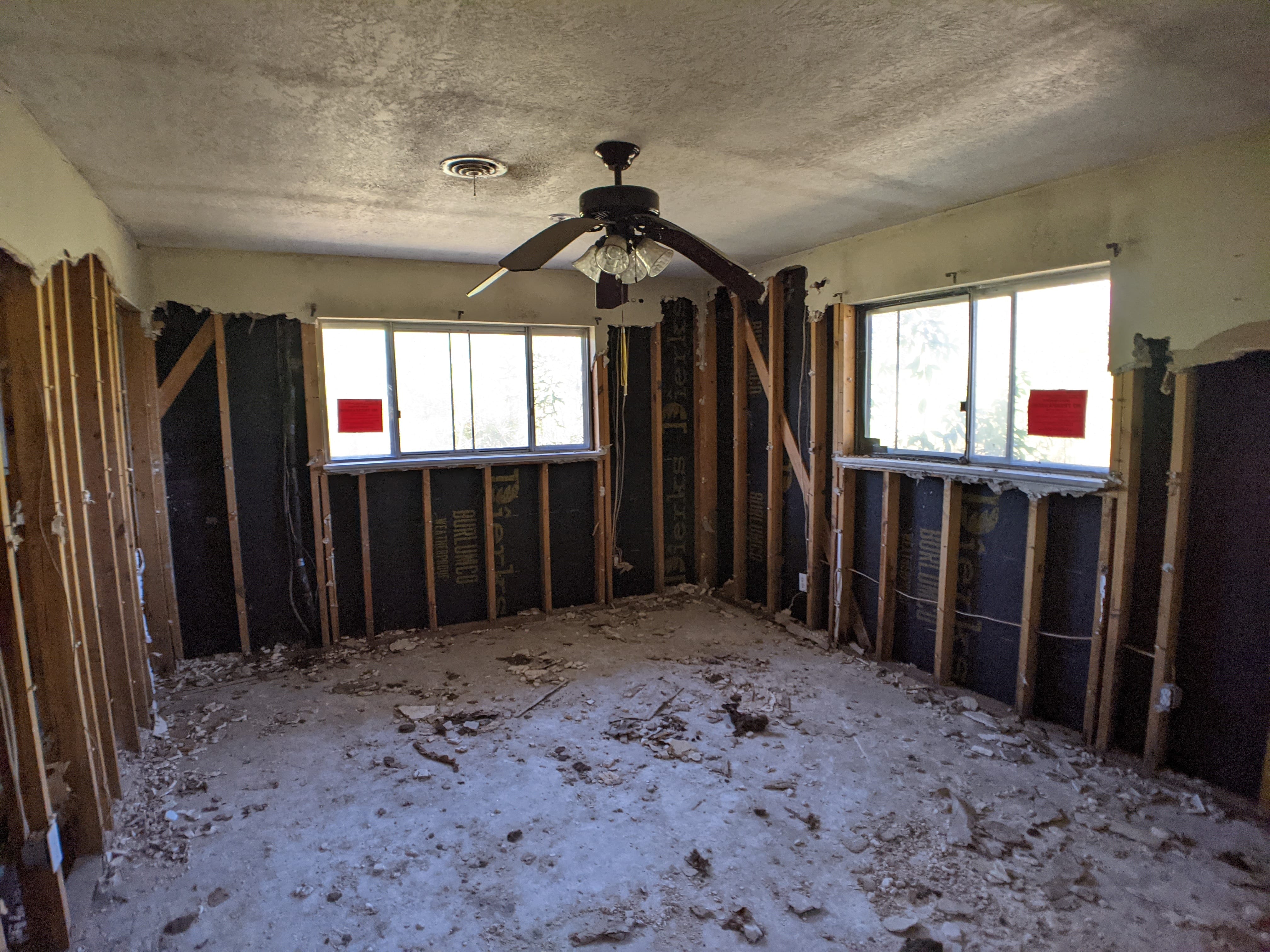 Online Auction Single Family Home 4327 McFarland Circle, Orange, TX