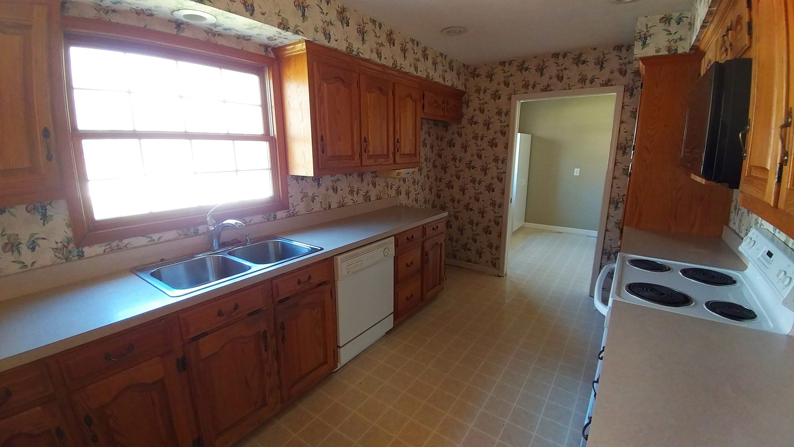 Online Auction Single Family Home, 1734 Orchard Drive, Lenoir, NC