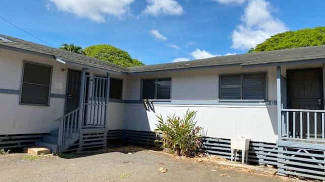 Online Auction: Residential Duplex, 94-103 Pupupuhi St, Waipahu, Hawaii