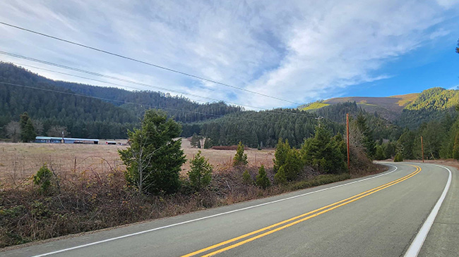 Online Auction: Land With Dwellings, 6586/6588/6900 Upper Cow Creek Rd, Azalea, OR